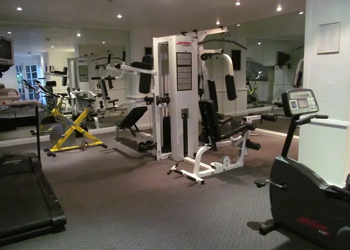 Hotel Pf 4*